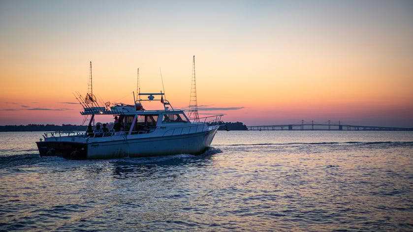 How to Accept Online Bookings for a Charter Fishing Business